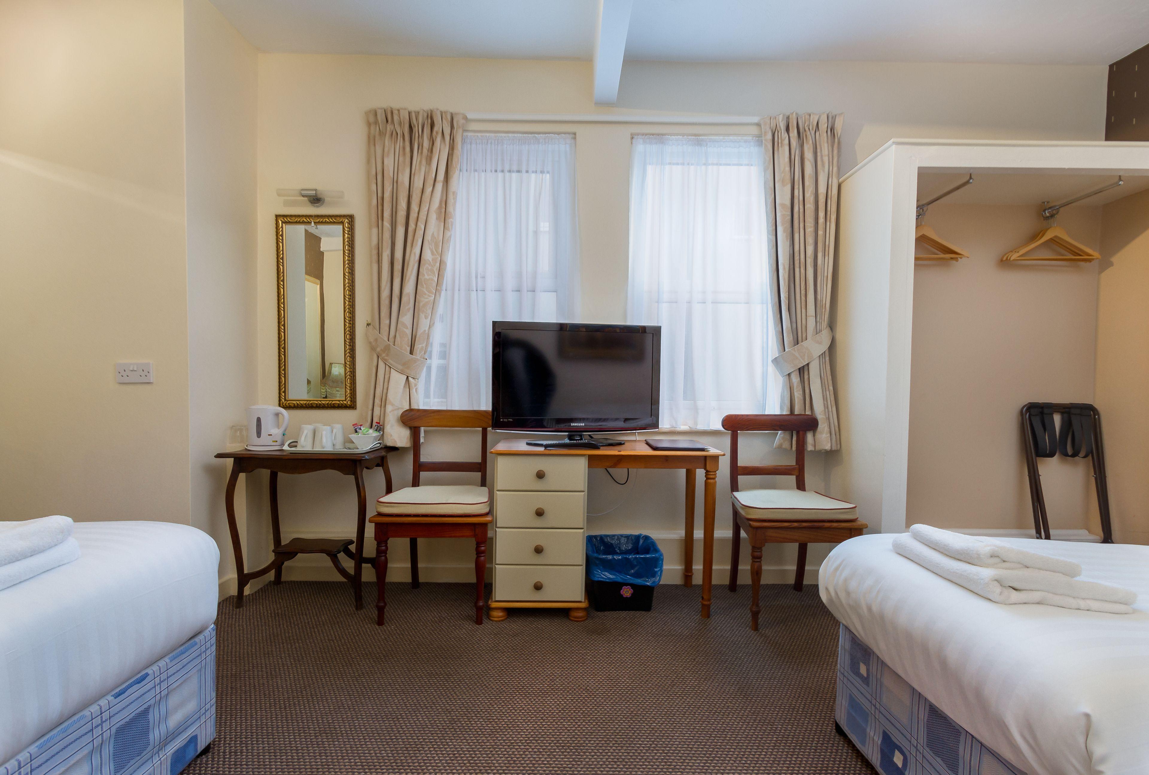 Maples Hotel — Photos 3